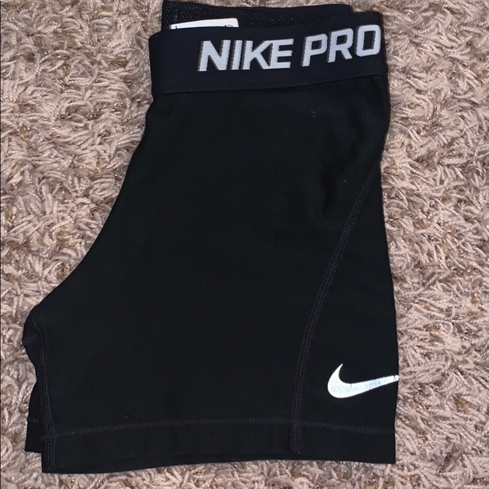 Nike pro spandex